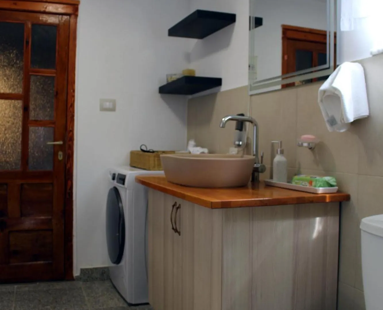 Guest House Muli Gjirokastër Casa de Férias